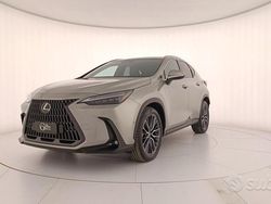 Grigio Usata 2024 Lexus NX450h+ Luxury Line SUV | 54.900 € (Buon prezzo)