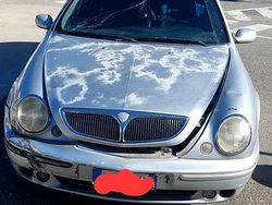 Usata 2001 Lancia Lybra Tre volumi | 850 € (Super prezzo)