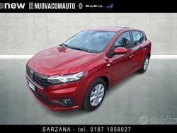 Rosso dinamico Usata 2021 Dacia Sandero Comfort Tre volumi | 11.500 € (Ottimo prezzo)