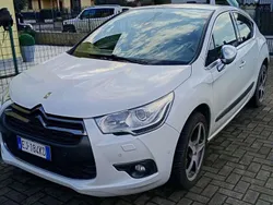 Usata 2011 Citroën DS4 Sport Chic Due volumi | 6300 €
