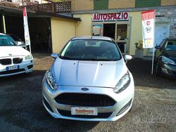 Grigio Usata 2017 Ford Fiesta Business Edition Tre volumi | 7800 € (Buon prezzo)