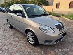 Usata 2006 Lancia Ypsilon Due volumi | 2500 €