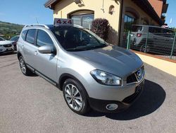 Grigio met. Usata 2012 Nissan Qashqai Tekna SUV | 9300 € (Cara)