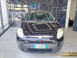 Nero(met.) Usata 2010 Fiat Punto Emotion Due volumi | 3399 € (Buon prezzo)