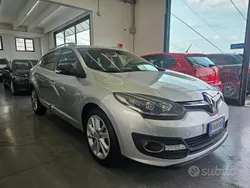 Argento Usata 2015 Renault Mégane III Station wagon | 7900 € (Buon prezzo)