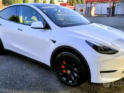 Usata 2021 Tesla Model Y Long Range SUV | 26.900 € (Buon prezzo)