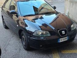 Nero Usata 2005 Seat Ibiza Tre volumi | 2500 € (Cara)