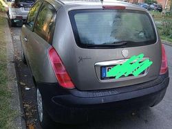 Usata 2004 Lancia Ypsilon Due volumi | 1200 € (Buon prezzo)