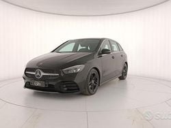 Nero Usata 2022 Mercedes B180 Premium Monovolume | 26.500 € (Buon prezzo)
