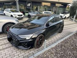 Nero Usata 2023 Audi RS3 Sportback Due volumi | 57.700 € (Buon prezzo)