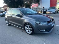Grigio Usata 2013 VW Polo R-line Tre volumi | 5900 € (Ottimo prezzo)