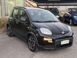 Nero Usata 2022 Fiat Panda City Life Due volumi | 10.890 € (Buon prezzo)