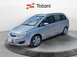 Argento Usata 2009 Opel Zafira Cosmo Monovolume | 3800 € (Ottimo prezzo)