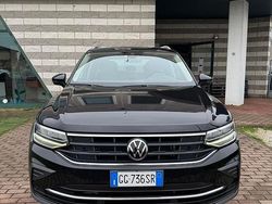 Nero Usata 2022 VW Tiguan Life SUV | 20.900 € (Super prezzo)