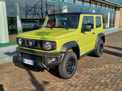 Verde Usata 2024 Suzuki Jimny SUV | 33.000 €