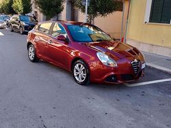 Rosso Usata 2011 Alfa Romeo Giulietta Progression Tre volumi | 3890 € (Buon prezzo)