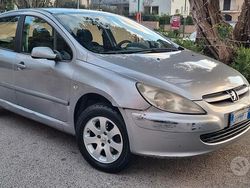 Grigio Usata 2005 Peugeot 307 Tre volumi | 1500 €