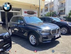 Arktisgrau brillanteffekt Usata 2020 BMW X5 SUV | 48.899 € (Buon prezzo)