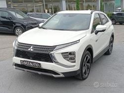 Bianco pastello Usata 2022 Mitsubishi Eclipse Cross SUV | 19.500 € (Ottimo prezzo)