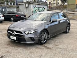 Grigio Usata 2018 Mercedes A180 Business Due volumi | 18.500 € (Buon prezzo)