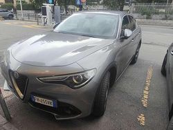 Usata 2017 Alfa Romeo Stelvio Executive SUV | 20.000 € (Buon prezzo)