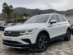 Bianco Usata 2022 VW Tiguan Elegance SUV | 26.900 € (Buon prezzo)