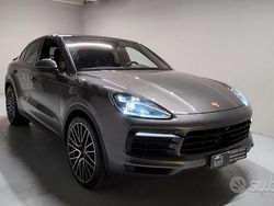 Grigio Usata 2020 Porsche Cayenne SUV | 62.900 € (Buon prezzo)