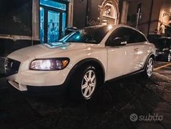Bianco Usata 2009 Volvo C30 Due volumi | 2900 € (Buon prezzo)