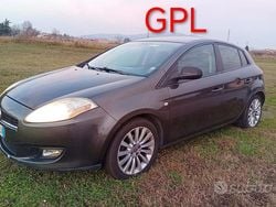 Marrone Usata 2010 Fiat Bravo Emotion Due volumi | 3500 € (Buon prezzo)