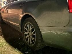 Grigio Usata 2007 Audi A6 Tre volumi | 1800 € (Super prezzo)