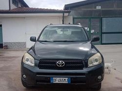 Usata 2009 Toyota RAV4 Sol SUV | 4250 € (Buon prezzo)