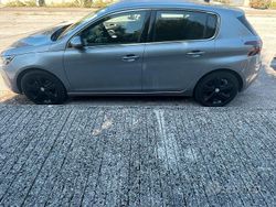 Grigio Usata 2019 Peugeot 308 Allure Tre volumi | 12.990 € (Buon prezzo)