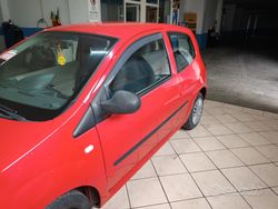 Rosso Usata 2007 Renault Twingo Due volumi | 2500 € (Buon prezzo)