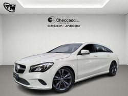 Bianco Usata 2017 Mercedes CLA220 Shooting Brake Premium Station wagon | 17.999 € (Super prezzo)