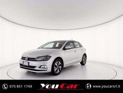 Argento Usata 2021 VW Polo Comfortline Tre volumi | 15.420 € (Buon prezzo)