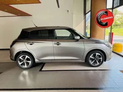 Grigio Nuova 2025 Suzuki Swift Tre volumi | 14.970 € (Super prezzo)
