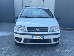 Bianco Usata 2005 Fiat Punto Active Due volumi | 1100 € (Ottimo prezzo)