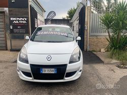 Bianco Usata 2010 Renault Scénic III Dynamique Monovolume | 3600 € (Ottimo prezzo)