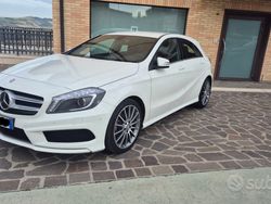Bianco Usata 2015 Mercedes A180 AMG Tre volumi | 19.000 €