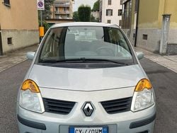 Grigio Usata 2005 Renault Modus Expression Monovolume | 2000 € (Buon prezzo)