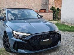 Grigio Usata 2025 Audi RS3 Design Tre volumi | 63.990 € (Cara)