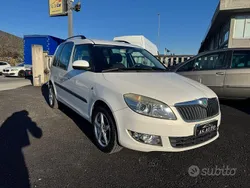 Bianco Usata 2010 Skoda Roomster Comfort Station wagon | 3800 € (Buon prezzo)