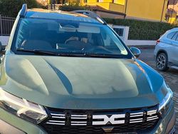 Verde Usata 2024 Dacia Jogger Expression Monovolume | 16.500 € (Buon prezzo)