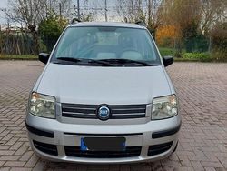Grigio Usata 2005 Fiat Panda Dynamic Tre volumi | 2700 € (Buon prezzo)