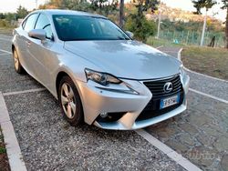 Argento Usata 2013 Lexus IS300h Executive Line Tre volumi | 11.000 €