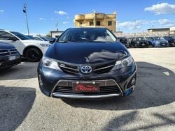Nero Usata 2014 Toyota Auris Hybrid Active Station wagon | 8990 € (Buon prezzo)
