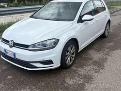 Usata 2019 VW Golf Sportsvan Trendline Monovolume | 12.000 €