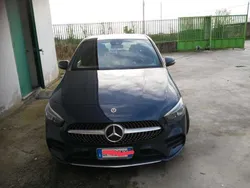 Blu/azzurro Usata 2021 Mercedes B180 Premium Monovolume | 28.000 € (Cara)