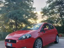 Usata 2006 Fiat Grande Punto Sport Due volumi | 2500 € (Buon prezzo)