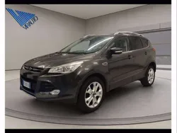 Grigio ardesia Usata 2016 Ford Kuga Titanium SUV | 13.400 € (Buon prezzo)